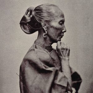 عکسی از زن چینی در اواخر قرن نوزدهم