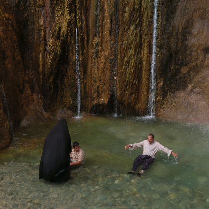 عکسی از حسن غفاری آبشار سمیرم-۱۳۸۵